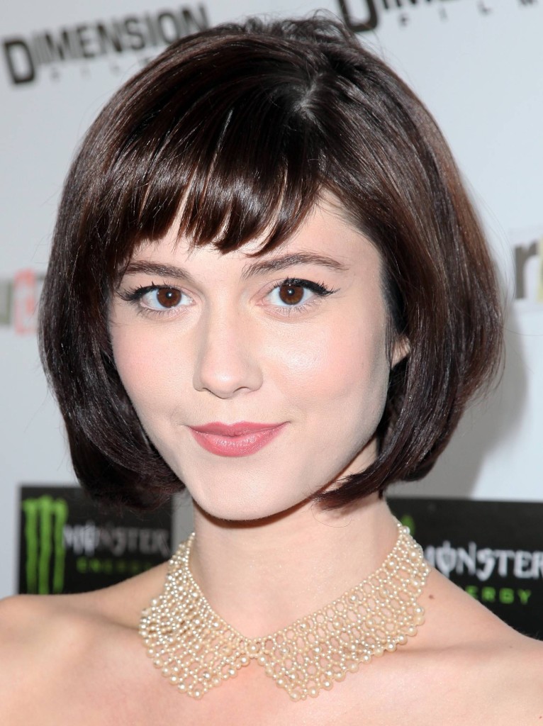 Simple Wispy Bangs Short Hair Round Face 