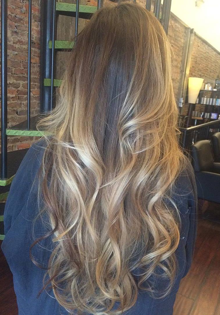 light brown and blonde hair color