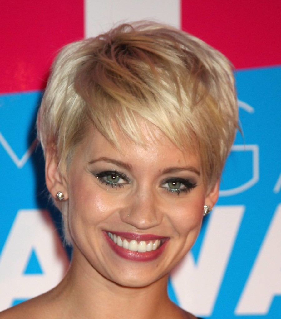 90  Best Short Haircuts For Thin Hair Round Face 