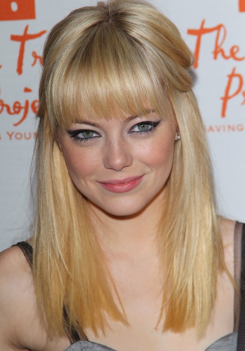 Top 13 Emma Stone Hair Cut With Bangs Shows Class