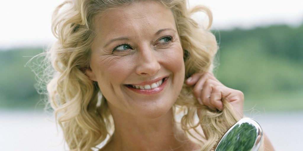 10 Tips to Maintaining a Healthy Hairstyle for Young and Older Women With Thinning Hair