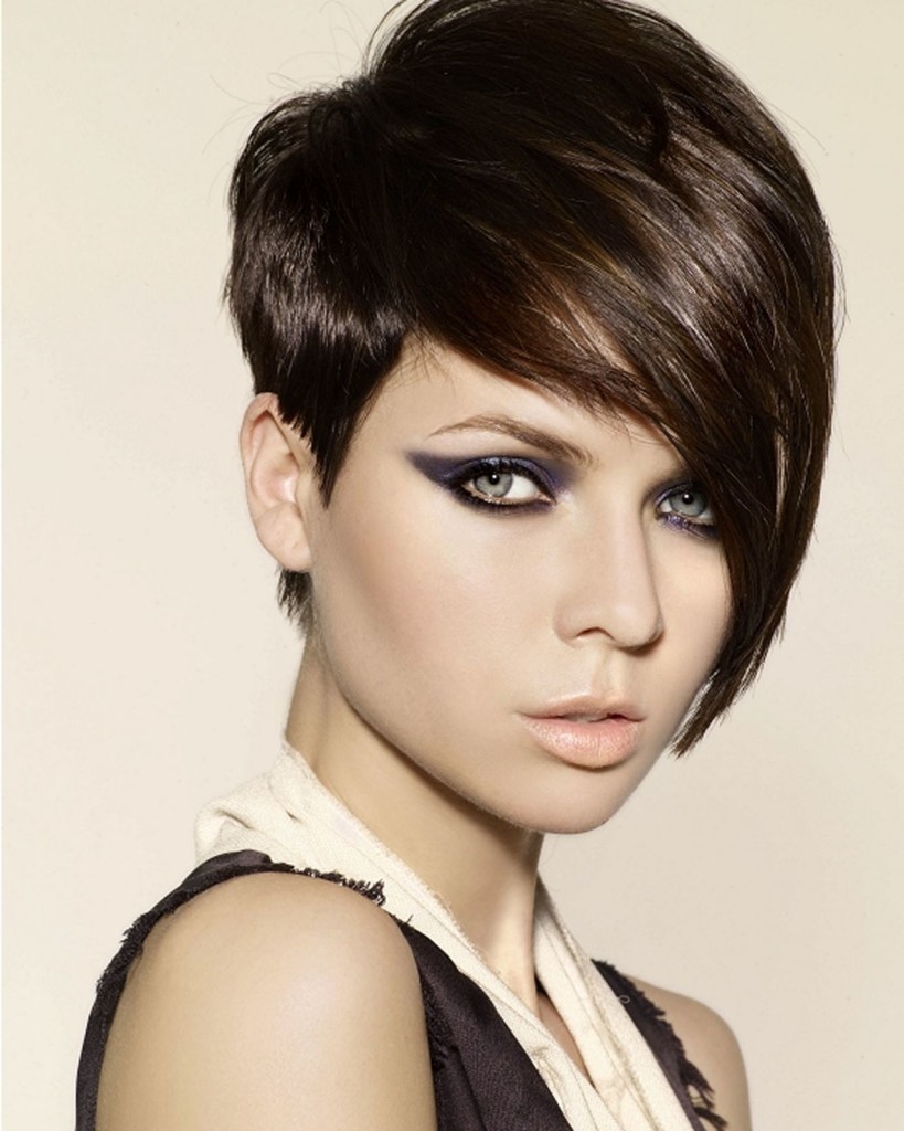 short-hairstyles-with-long-bangs-17