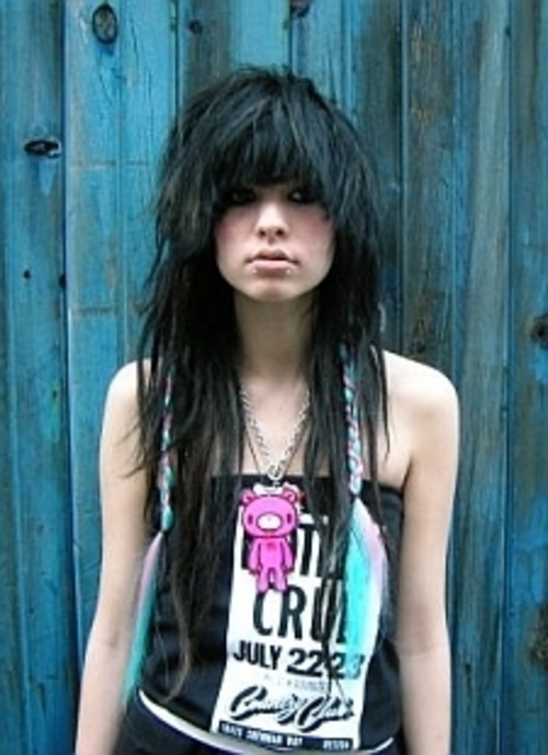 Top 16 Simplest Ways to Make the Best of Emo Hairstyles for girls
