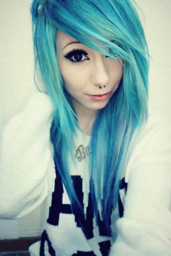 emo-hairstyles-for-girls-28