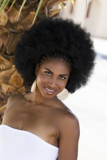 Natural HairStyles: a unique and original look for women