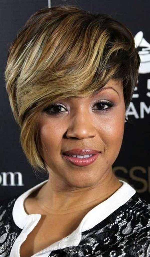 short-bob-hairstyles-for-black-women-27