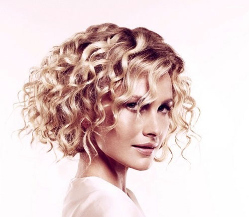 Get Creative and Rock Your World With A Variety of 10 Curly Bob ...