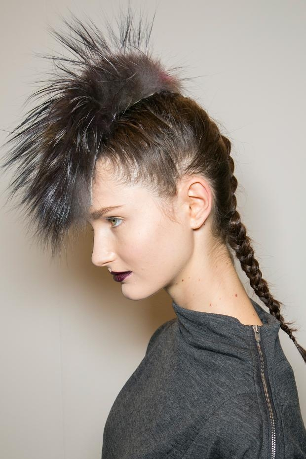 21 Steal more attention by splashing your punk hairstyle in wild colors ...