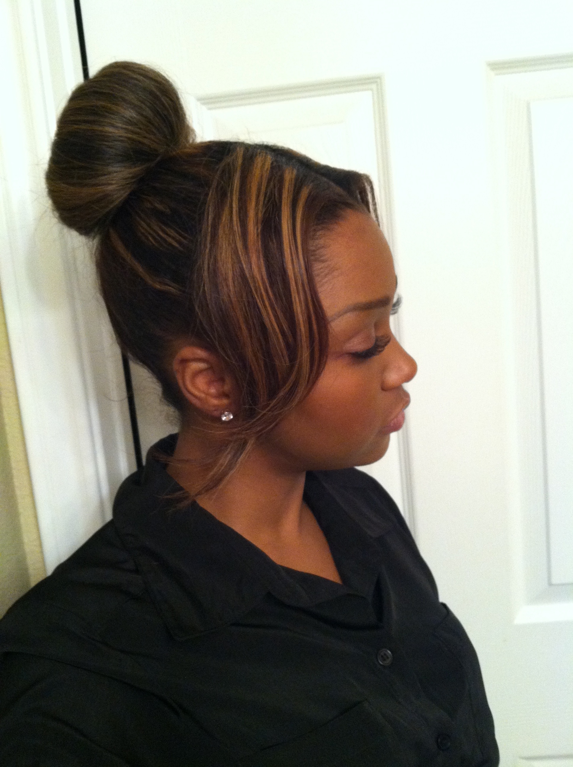 10 High Bun Hairstyles With Bangs Dominates Fashion World HairStyles For Women