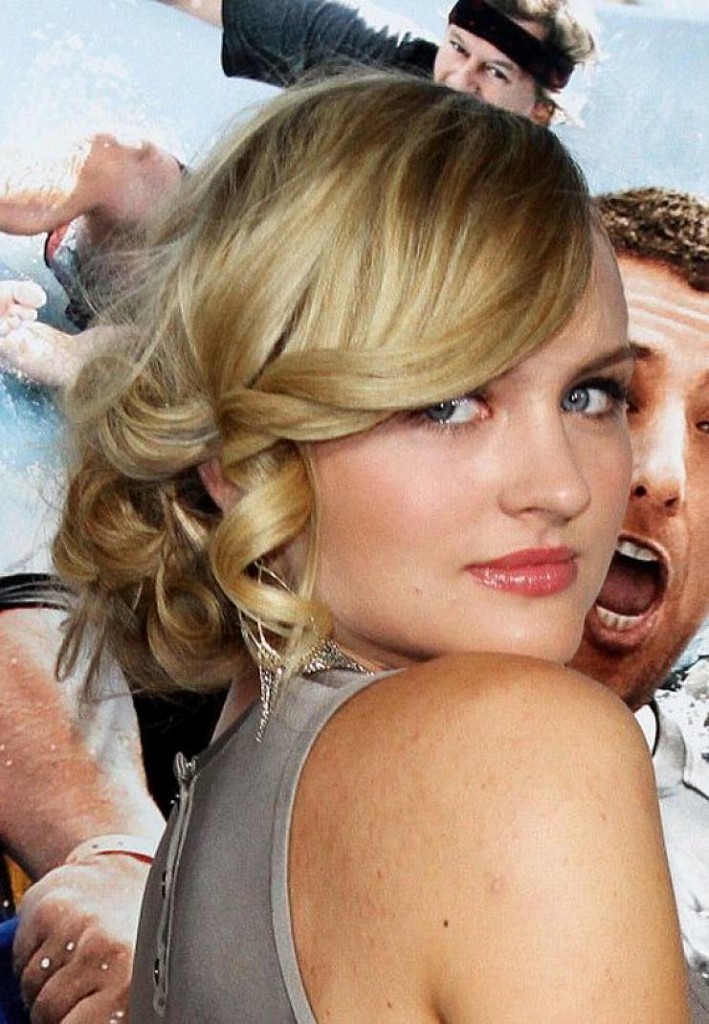 Year 2023 15 Versatile Prom Hairstyles With Bangs For Short Medium Long Hair HairStyles Year 2023 15 Versatile Prom Hairstyles With Bangs For Short Medium Long Hair HairStyles