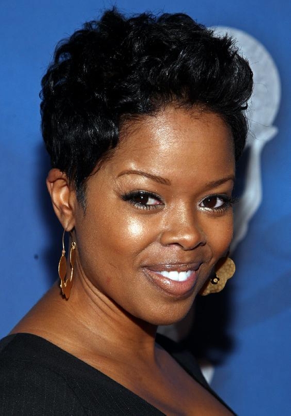 short-hairstyles-for-black-women-28