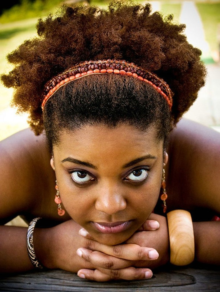 short-natural-hairstyles-for-black-women-29