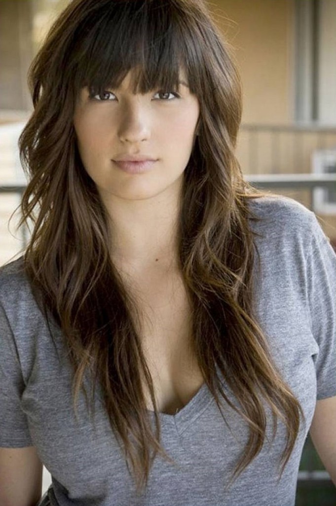 simple-hairstyles-with-bangs-11