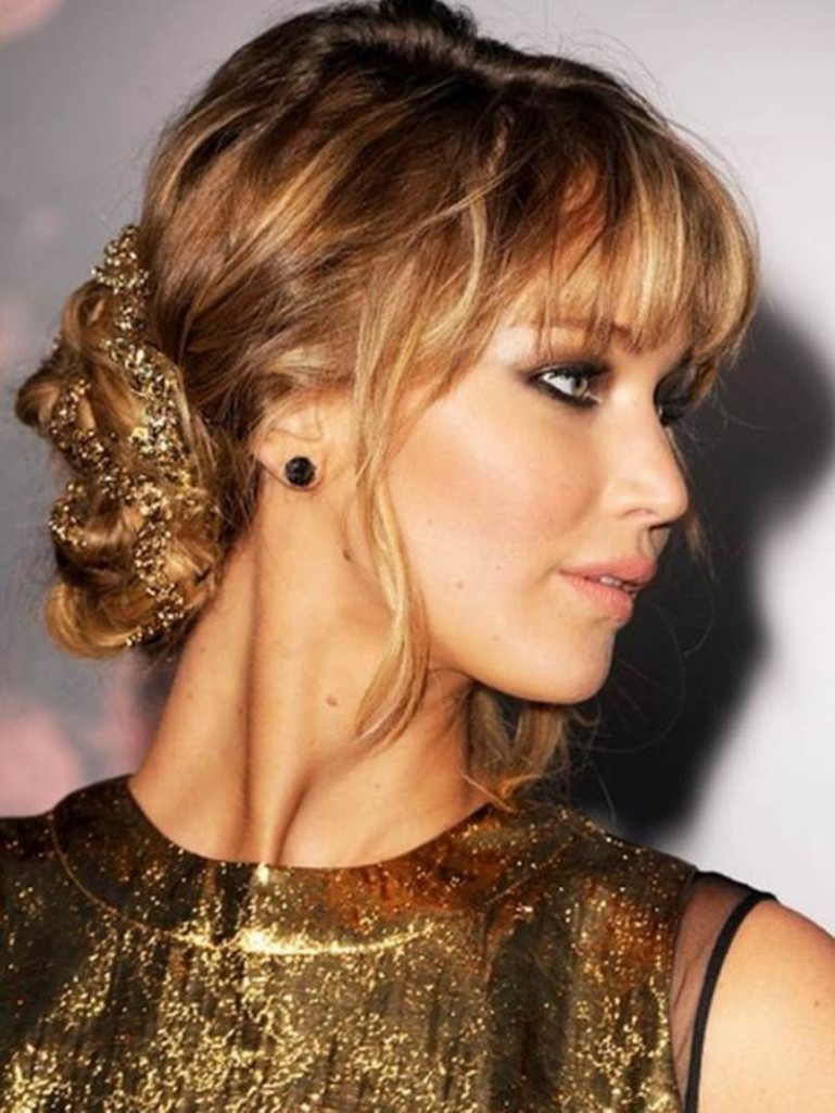 wedding-hairstyles-with-bangs-19