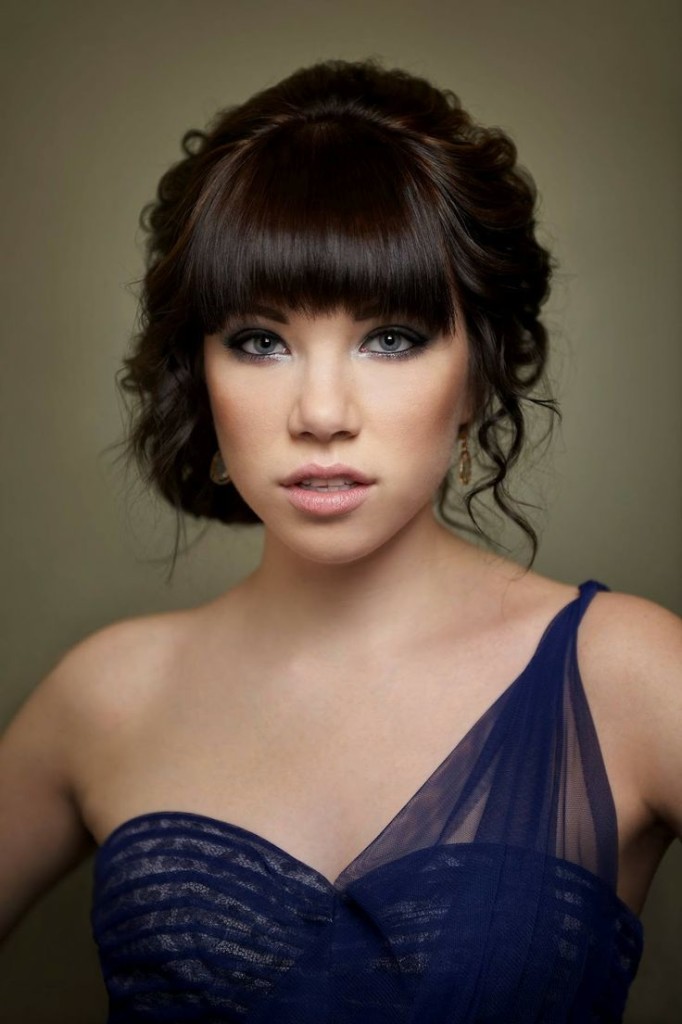 wedding-hairstyles-with-bangs-20