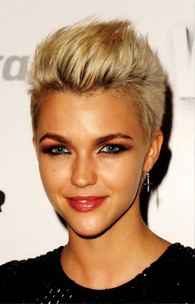 TOP 70 amazing short haircuts for girls 2023