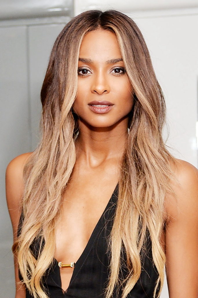 35 styles of Ombre hair for women which shows that the trend is not over