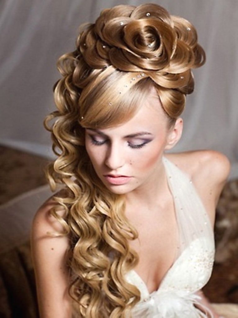 Prom hairstyles - 35 methods to complete your look