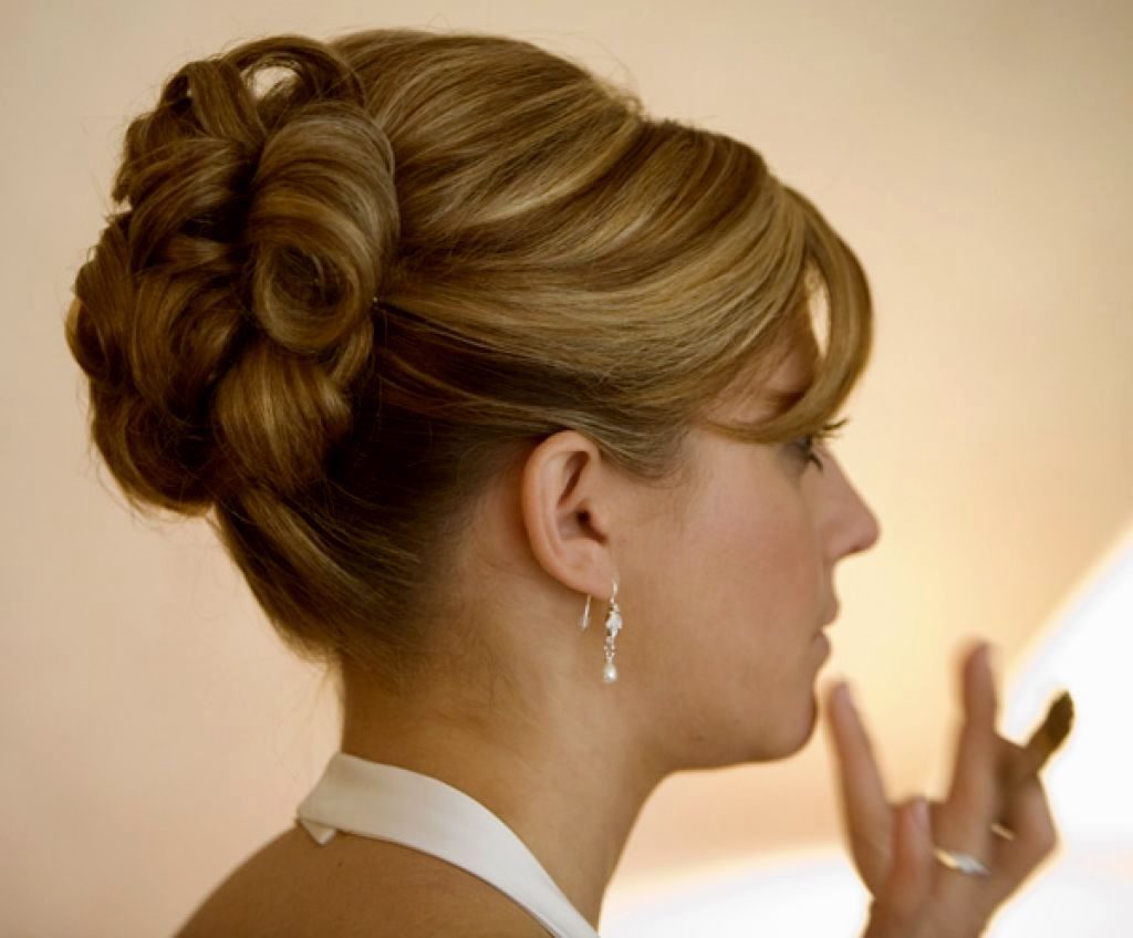 TOP 35 Wedding hairstyles for women in 2023