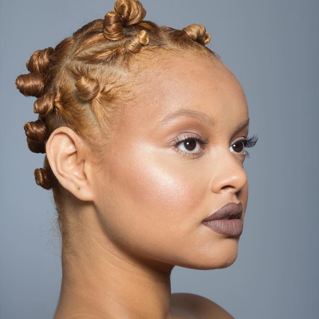 Bantu knots - 24 efficient ways to tame your curly hair to soft waves