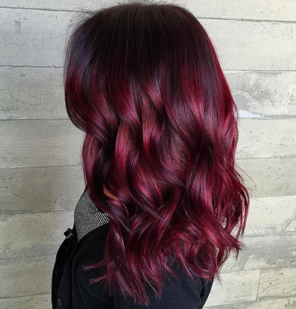 20 benefits of Burgundy hair color