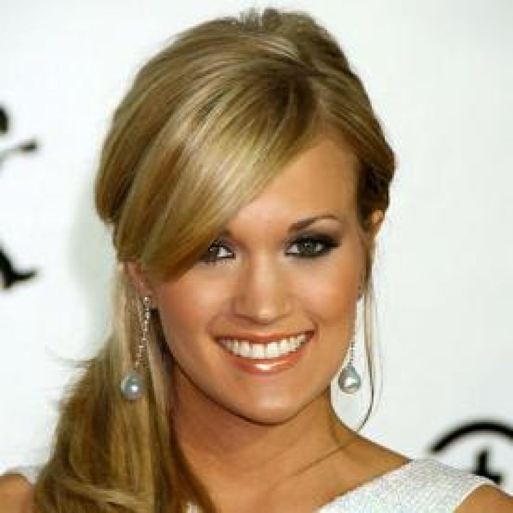 TOP 33 - Carrie Underwood HairCut