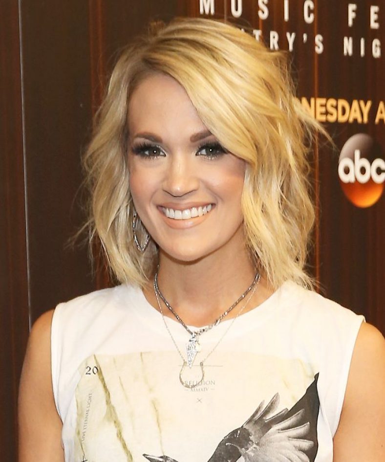 TOP 33 Carrie Underwood HairCut HairStyles for Women