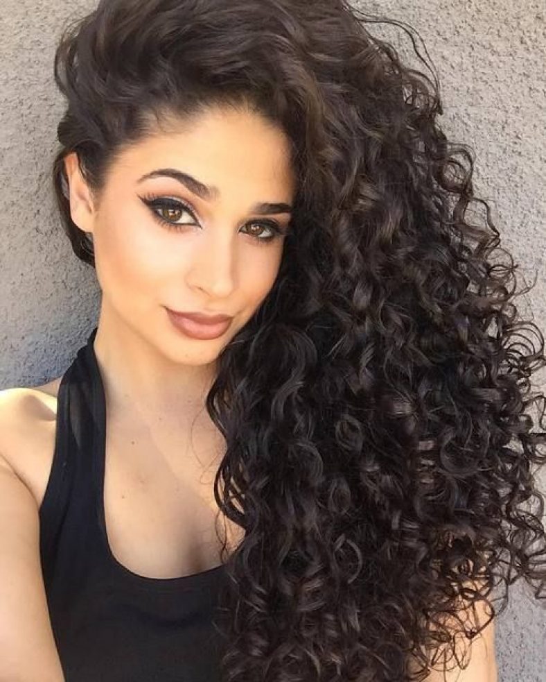 37 Trendy and Cool Curls Hairstyles – HairStyles for Women