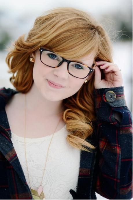 Top 30 HairStyles with Bangs and Glasses, the perfect 