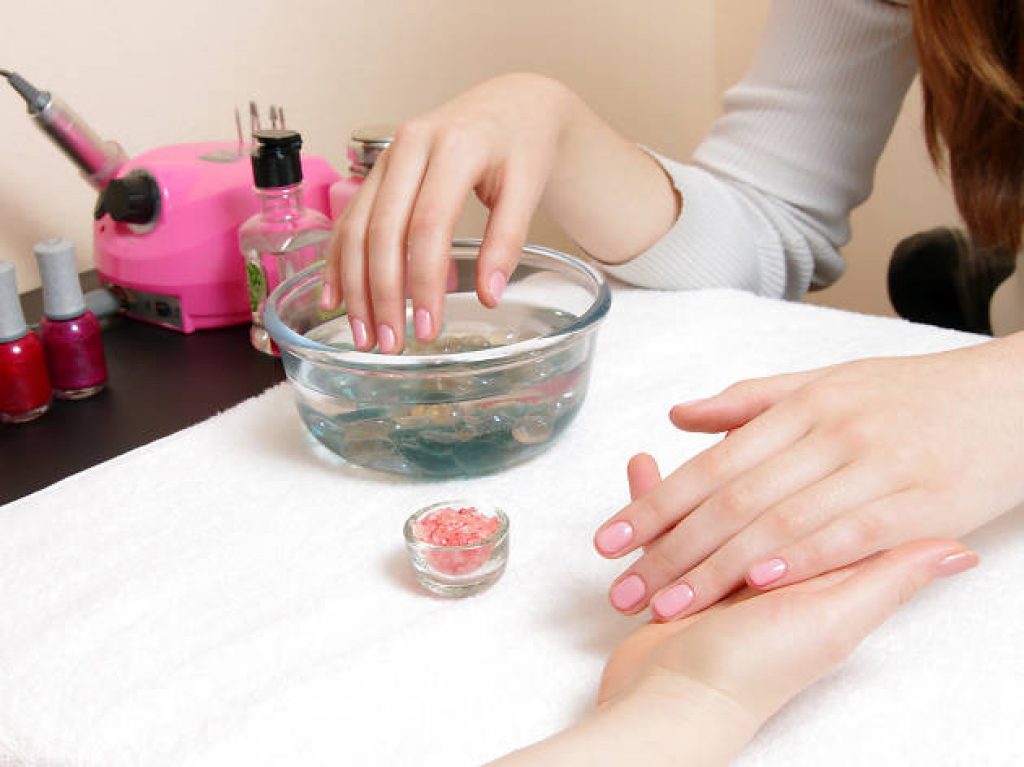 SNS Nails – Amazing Items for the Creation of Ultimate Manicure