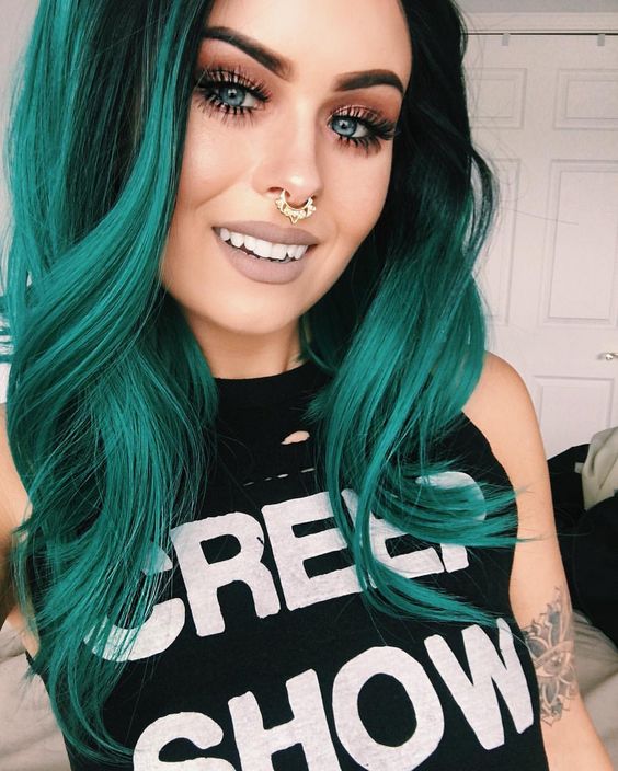 Want Something New – Try Dark Teal Hair For Fall (19 photo)
