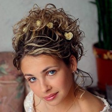 bridal hairstyles for thin hair photo - 10