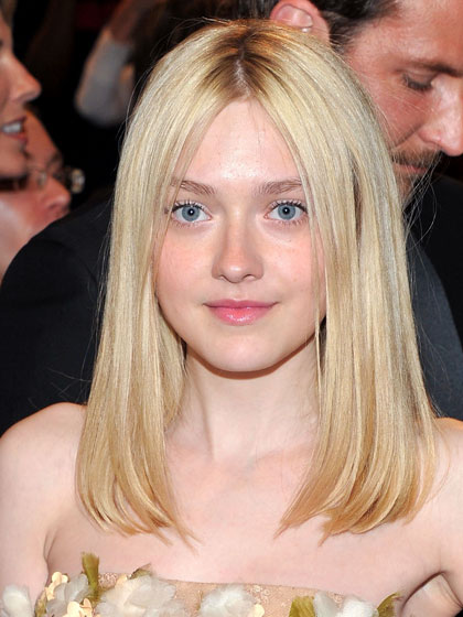 Top 12 Shoulder Length Hairstyles For People Having Thin Hair 