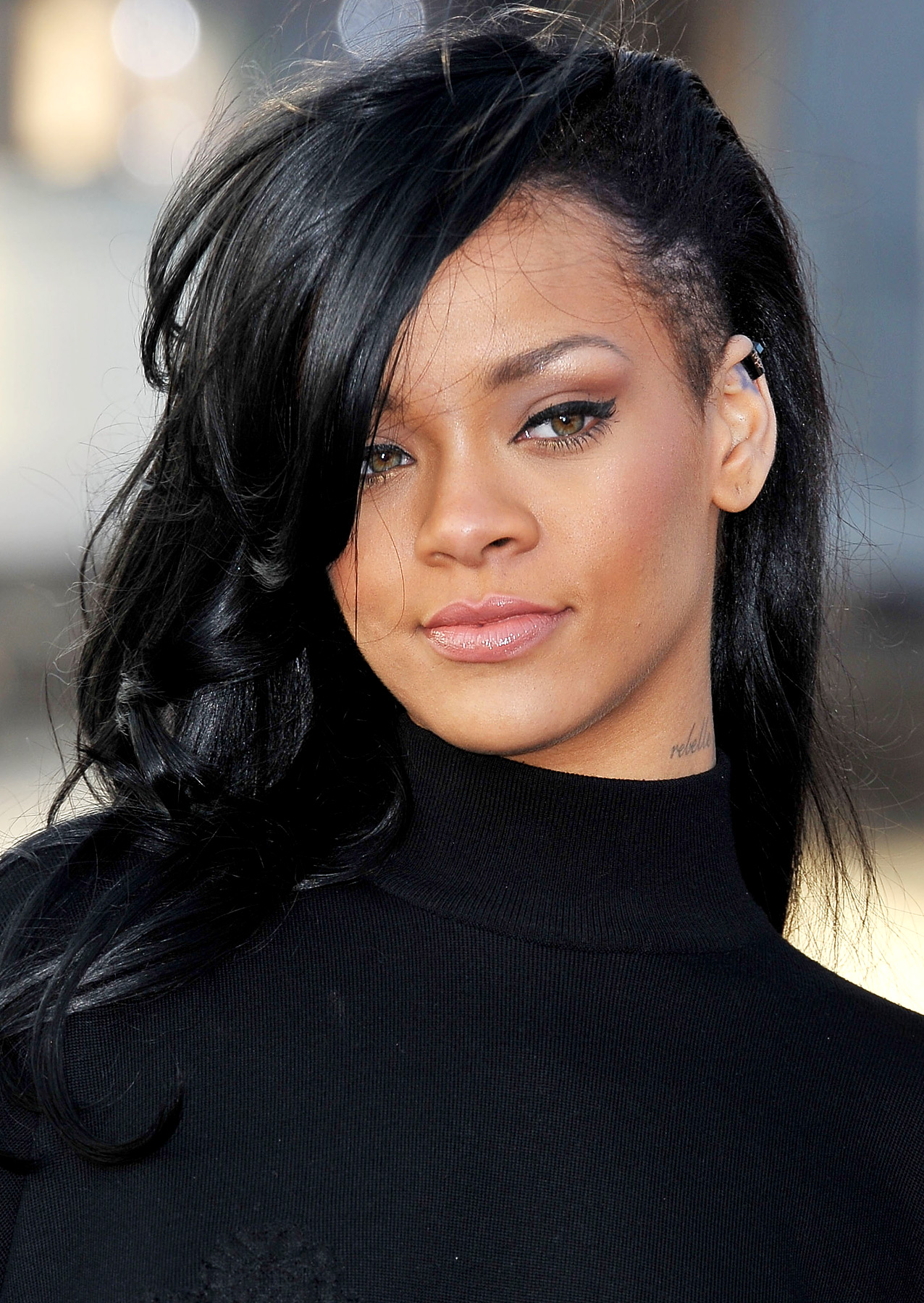 rihanna hairstyles photo - 5