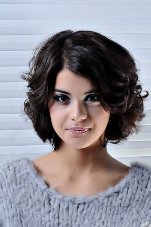 short hairstyles for thick hair photo - 8